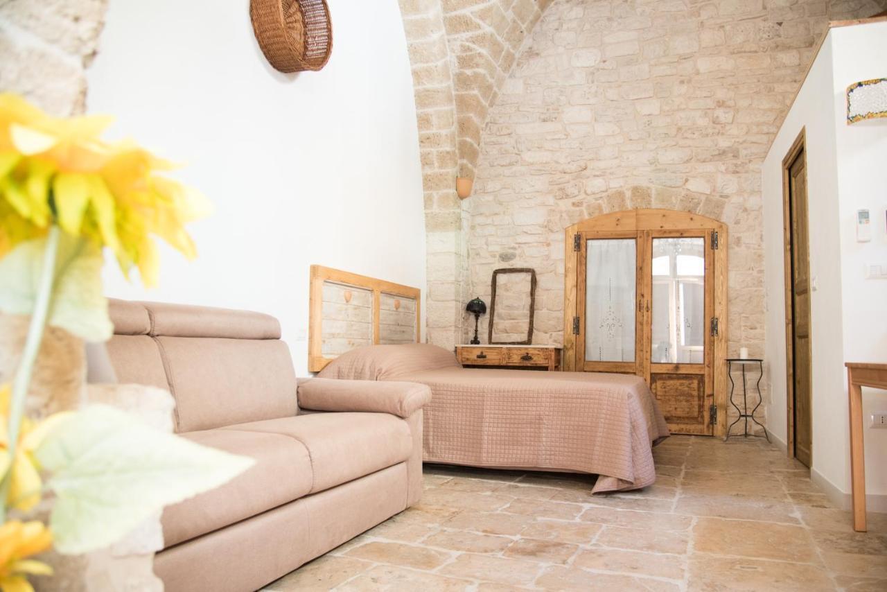 Piazza Duomo - Medieval Puglia'S House โจวีนัซโซ ภายนอก รูปภาพ