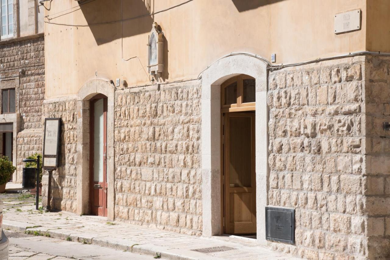Piazza Duomo - Medieval Puglia'S House โจวีนัซโซ ภายนอก รูปภาพ